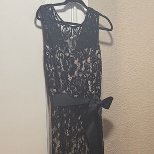 Betsy & Adam Black Lace Maxi Dress